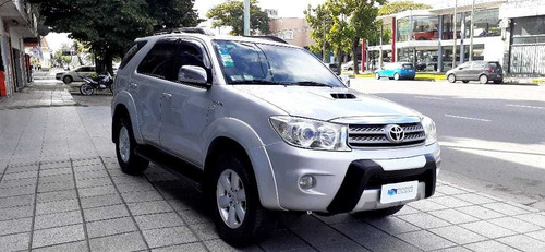 Toyota Sw4 3.0 I Srv At C/cuero 4x4 (2009) 2010