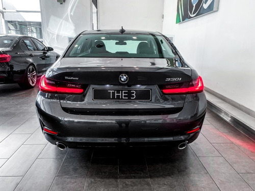 Imagen 6 de 21 de Bmw Serie 3 330i Sportline 0 Km 2023 - Bmw Autopremier