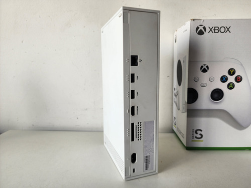 Xbox Series S 512gb + 2 Controles, Cable Power Y Hdmi
