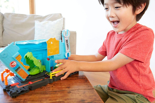 Set De Juego Hot Wheels City Gator Garage Attack