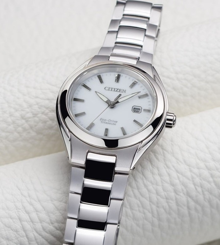 Citizen Donna Super Titanio Lady Ew2610-80a ....... Dcmstore Correa Gris Bisel Plata Fondo Blanco