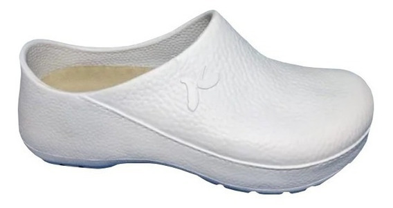 crocs branco fechado