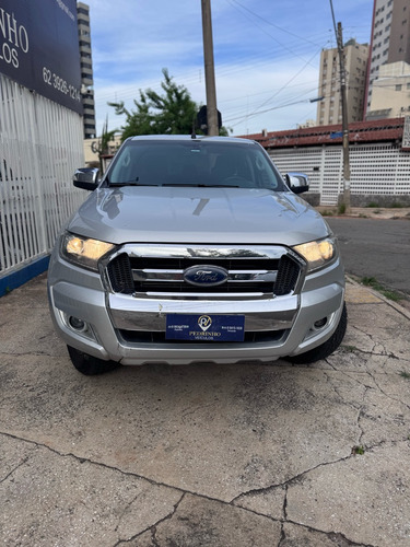 Ford Picape Cabine Dupla Ford Ranger Cabine Dupla 3.2 XLT CD 4x4 (Aut)