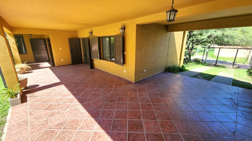 Casa 3 Dormitorios Alta Gracia Barrio Touring Apto Credito Hipotecario