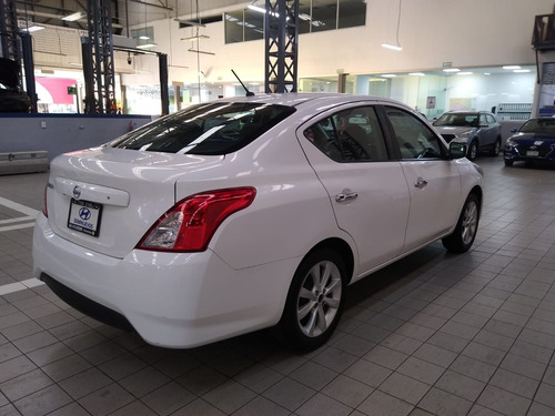 Imagen 7 de 15 de Nissan Versa 2017 1.6 Advance At