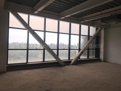Oficina En Venta, La Lagunita Country Club, Mls #22-12828, Ch.