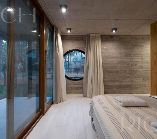 Casa En Venta Costa Esmeralda Con Pileta