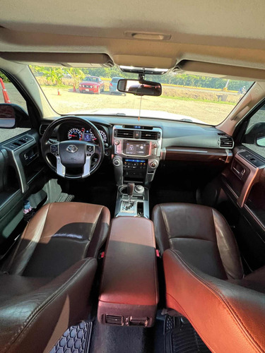 Toyota 4runner Limited 4x4
