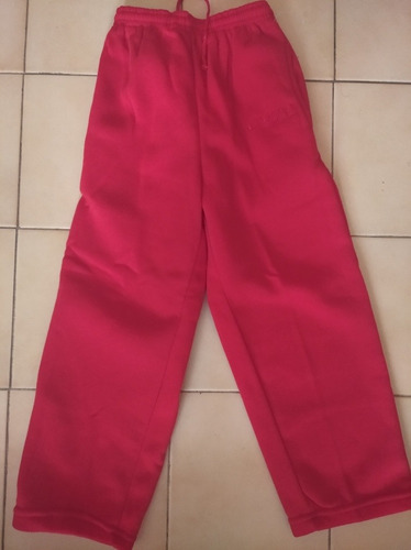 Mono Niños Color Rojo. Talla 6. Nuevo.antes En 8,ahora En 5$