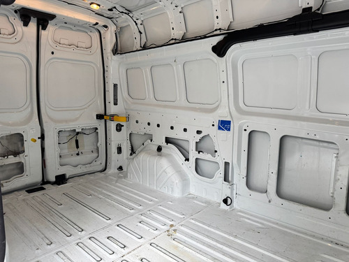 Ford Transit 2.2 Van Larga Techo Alto Aa Custom Mt