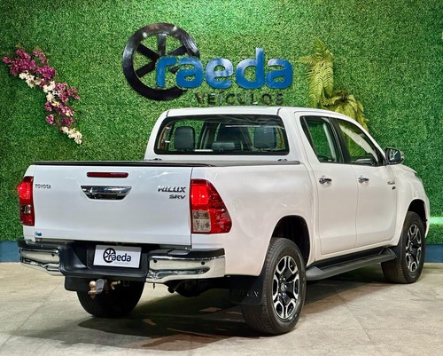 Toyota Hilux CD SRV 4x2 2.7 Flex 16V Aut.