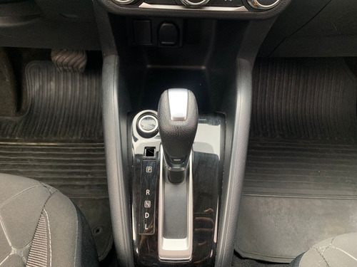 Nissan Kicks 1.6 16V FLEXSTART SV 4P XTRONIC