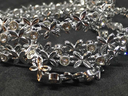 Imagen 1 de 6 de Galón Abs Con Strass De Vidrio X 1 Yarda!