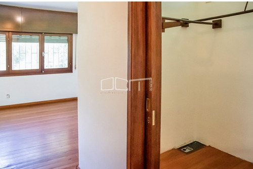 Venta - Punta Del Este - Barrio El Golf.- Ref: 589