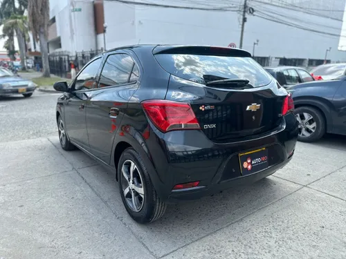 Chevrolet Onix 1.4 Ltz 5 p