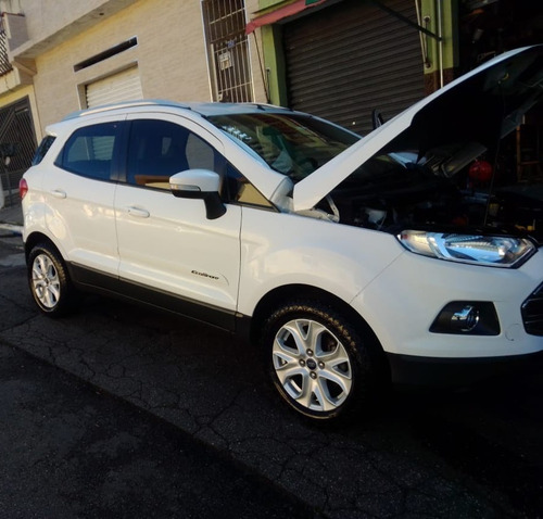 Ford Ecosport Titanium