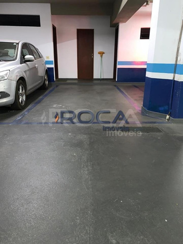 Venda De Apartamentos / Padrão Na Cidade De São Carlos 26410