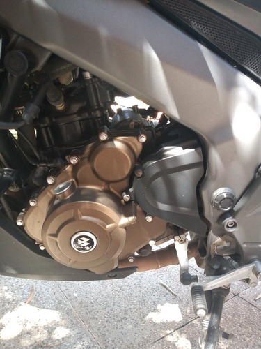 Imagen 6 de 17 de Bajaj Dominar 400