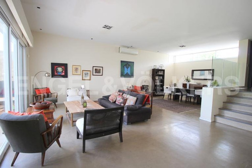 Divina Casa En Lagos De Carrasco En Venta Y Alquiler