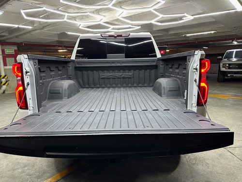 Chevrolet Cheyenne Zr2