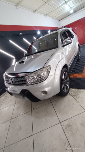 Toyota SW4 3.0 Srv 7l 4x4 5p