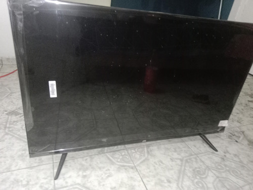 Pantalla Smart Tv Roku 43 PuLG. Jvc (para Reparar) (Usado)