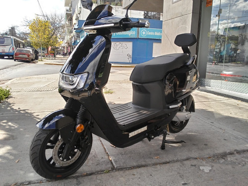 Imagen 2 de 25 de Moto Electrica R Bot Sunra 2 Litio 100km 95km/h En Stock