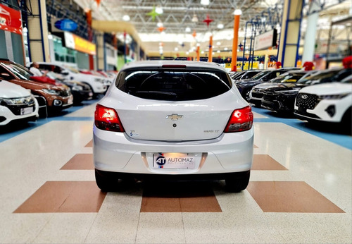 Chevrolet Onix 1.4 MPFI LT 8V