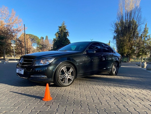 Imagen 7 de 10 de Mercedes-benz Clase C 2014 1.8 C200 City Edition B.eff At