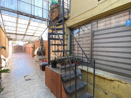 Casa En Cerro Navia 7 Habitaciones