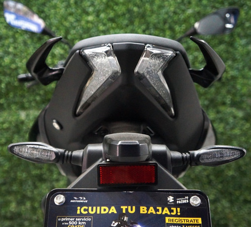 Bajaj Pulsar N250 Fi+abs 2025