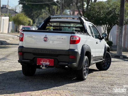 Imagem 4 de 12 de Fiat Strada Advent Flex