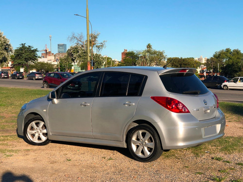 Nissan Tiida Hb 1.8 Special Edition At 2013