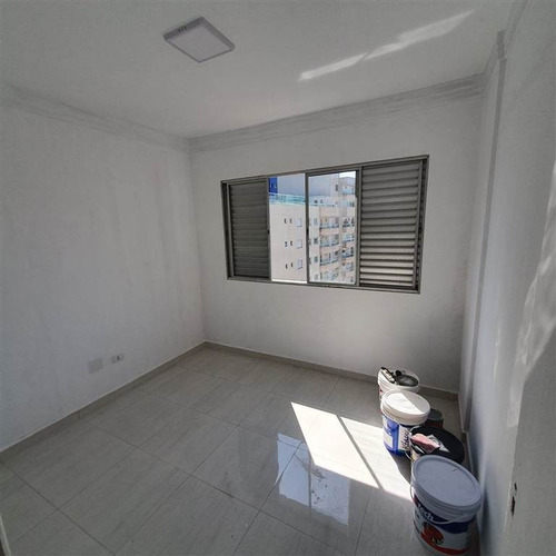 Imagem 14 de 19 de Apartamento Na Praia Grande, Vila Tupi - Jad335