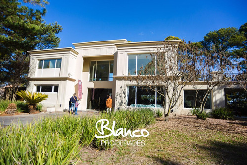 PINARES GOLF & COUNTRY CLUB| LOTES EN EXALTACIÓN DE LA CRUZ!