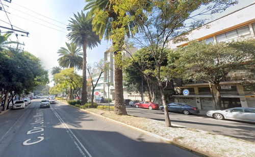 Excelente Casa En Ciudad De México, Colonia Benito Juárez, Pertenece A Un Remate Hipotecario