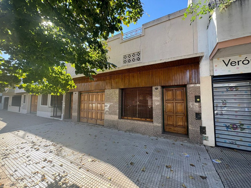 Vta Casa Multifamiliar Bº Naon Garage Patio Balcon