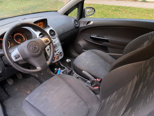Imagen 11 de 15 de Opel Corsa Enjoy Hb 1. Mt