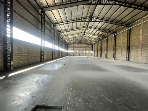 Galpón De 1020 M2 En Moreno, Nuevo Dentro De Parque Industrial