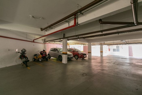 Apartamento À Venda Na Rua José Gomes De Almeida, Vila Carmem, São Paulo - Sp - Liv-11629