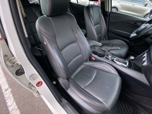 Mazda 3 2.0 Touring