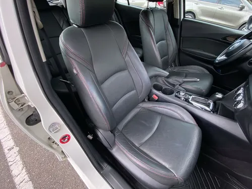 Mazda 3 2.0 Touring