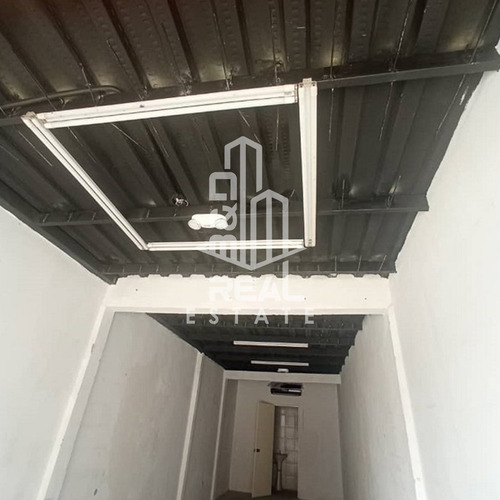 Local Comercial En Alquiler Centro De Charallave