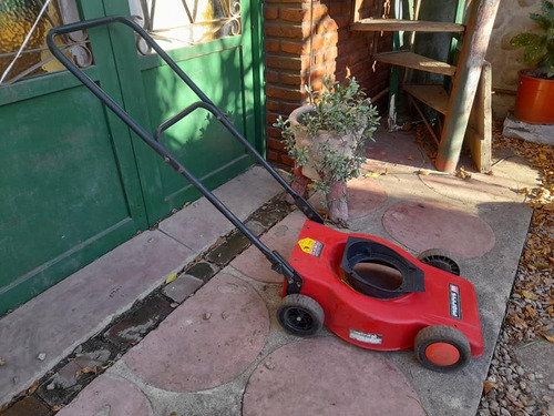 Carcasa Y Bolsa De Maquina De Cortar Pasto Muy Buen Estado (Usado)