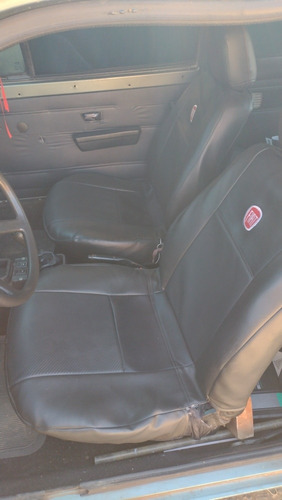 Imagem 8 de 12 de Volkswagen Voyage 1.8