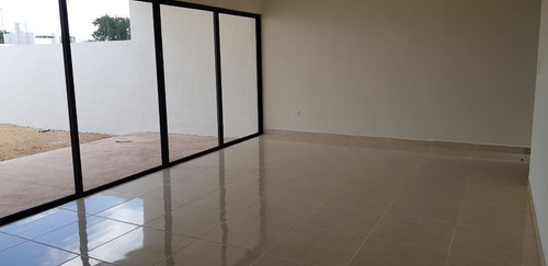 Imagen 3 de 15 de Casa De 1 Planta En Preventa En Privada Manere En Conkal