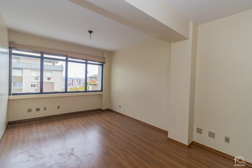 Imagem 14 de 23 de Sala À Venda No Bairro Independência - Porto Alegre/rs - O-3094-9460