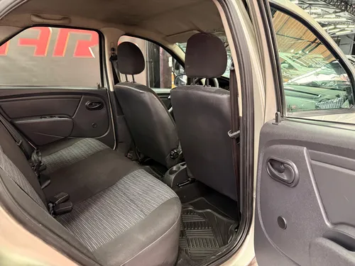 Renault Logan 1.6 Expression