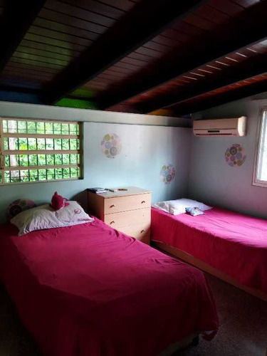 Imagen 13 de 15 de Se Vende Casa 460m2 5h/4b/3p El Peñón 7679