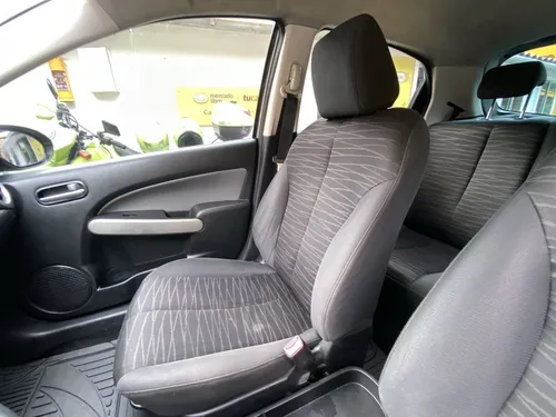 Mazda 2 1.5 15hm8 2010